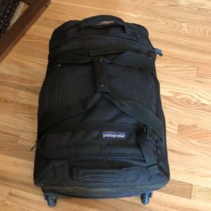 Patagonia Rolling Suit Case- 70L
